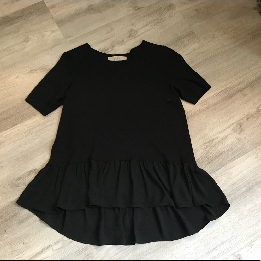 Loft short sleeve black chiffon ruffle bottom sweater size Xs.